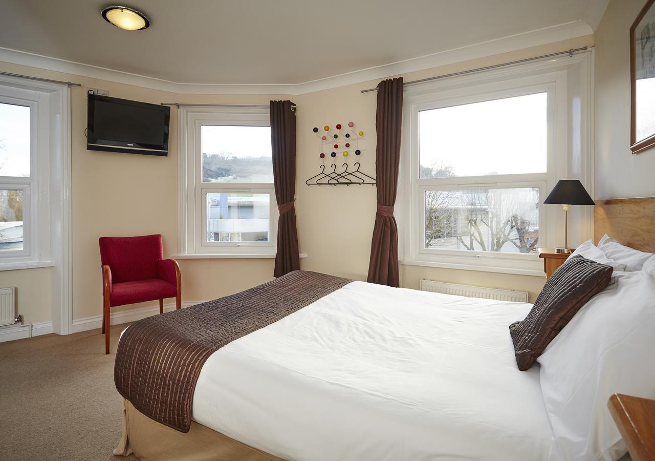 The Terrace Lodge Hotel Yeovil Exterior photo